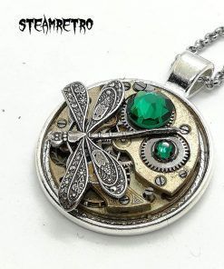 Collar Steampunk redondo con libelula en verde