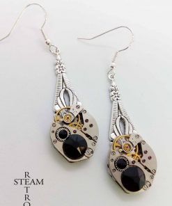 Pendientes Steampunk largos en negro con engranaje